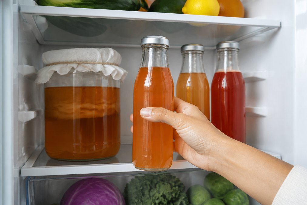 How Long Does Kombucha Stay Fresh? A 2026 Storage Guide