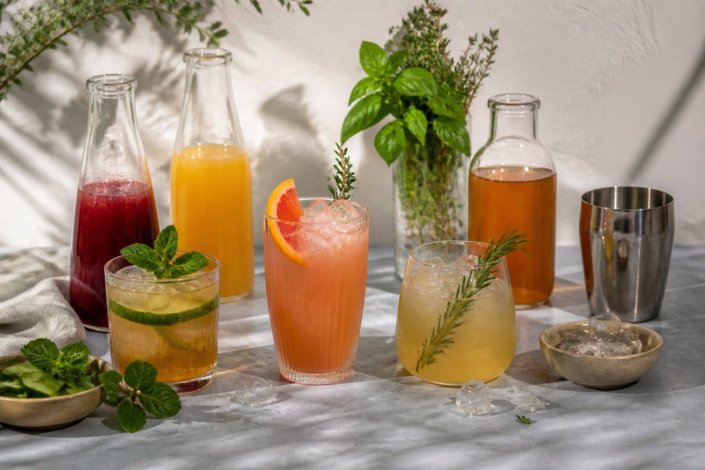 Sophisticated Non-Alcoholic Beverage Options for 2026